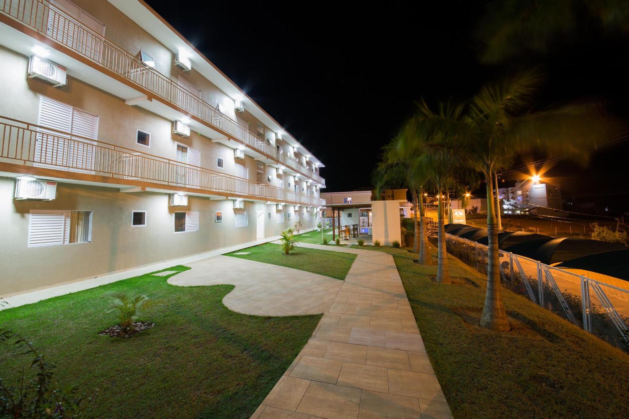 Summit Suítes Hotel